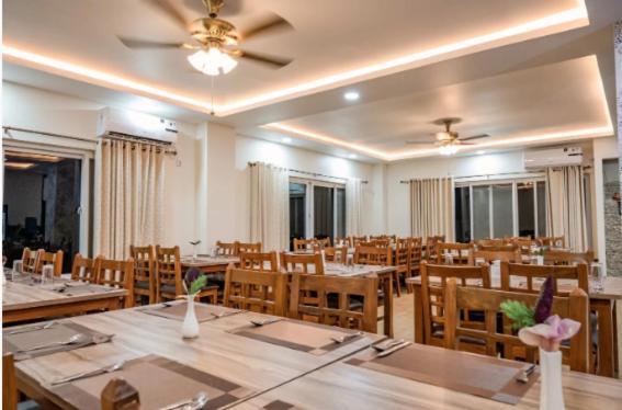 Lumbini Five Elements Hotel Exterior photo